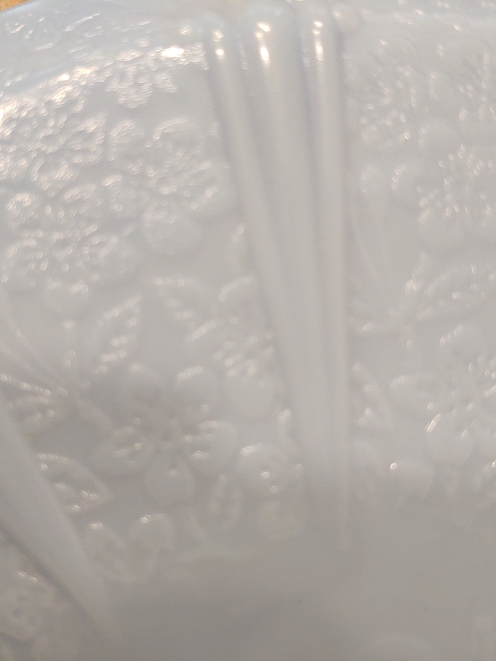 Vintage Jeanette Glass Delphite Blue Tray In Cherry Blossom Pattern - Picture 6 of 8